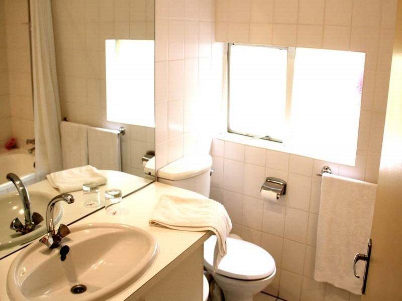Villa Verdi Guesthouse Виндхук Экстерьер фото